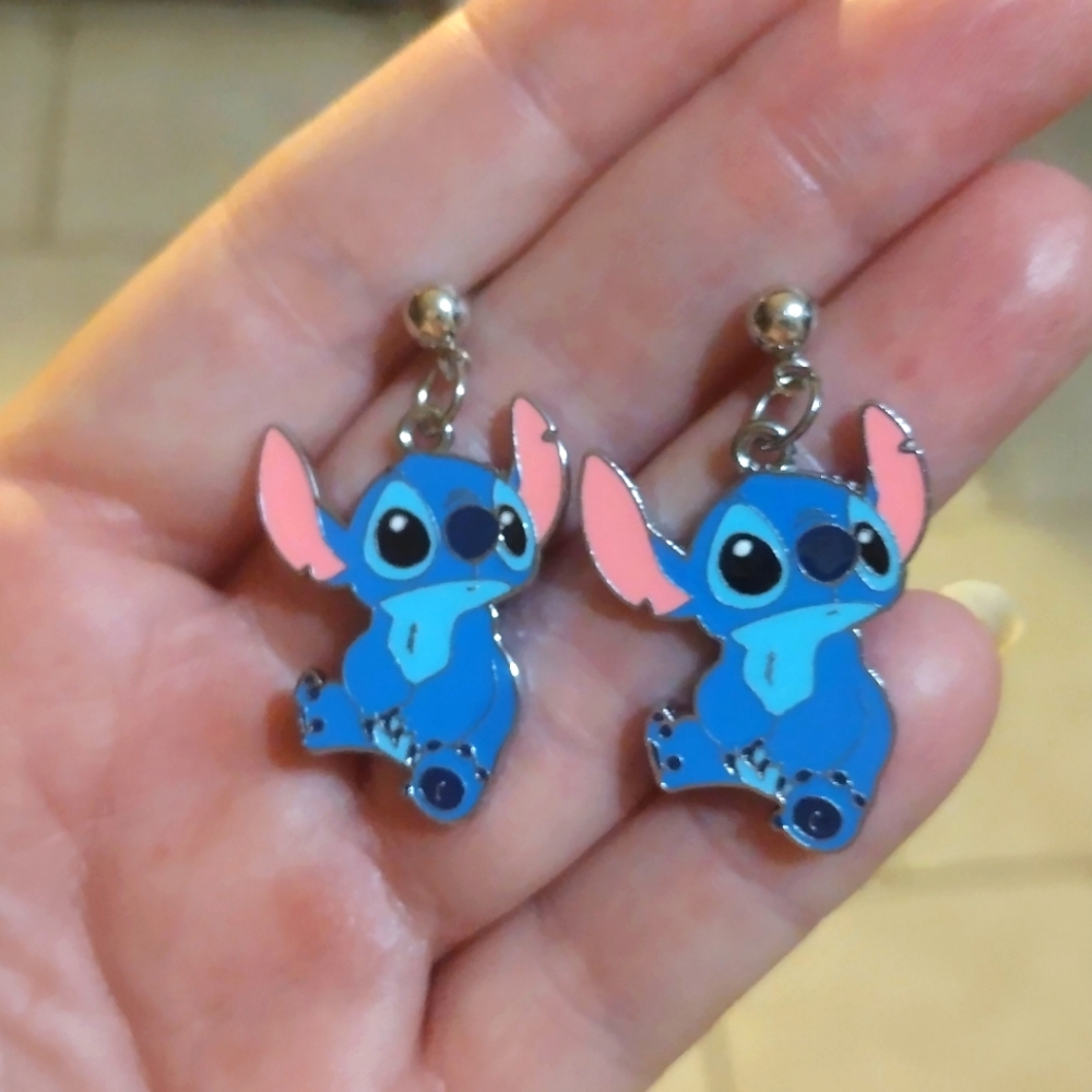 Stitch stud earrings new hypoallergenic